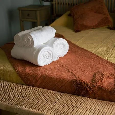 Joanna Hotel *